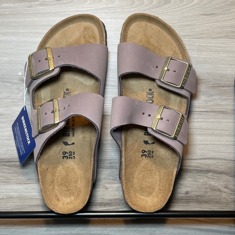 NIB- Women's Arizona Nubuck Birkenstock Sandals, Faded Purple, Narrow Fit - Picture 3 of 5